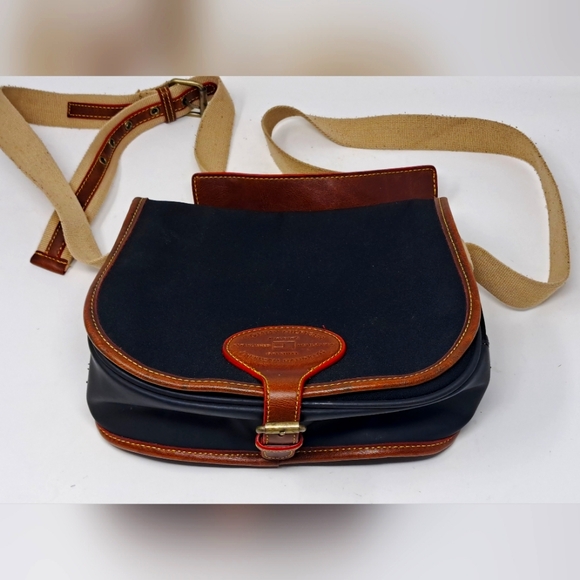 Vintage Tommy Hilfiger Crossbody Black Canvas Purse - Picture 1 of 9